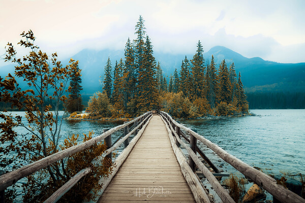Pyramid Island Jasper Alberta Canada Print