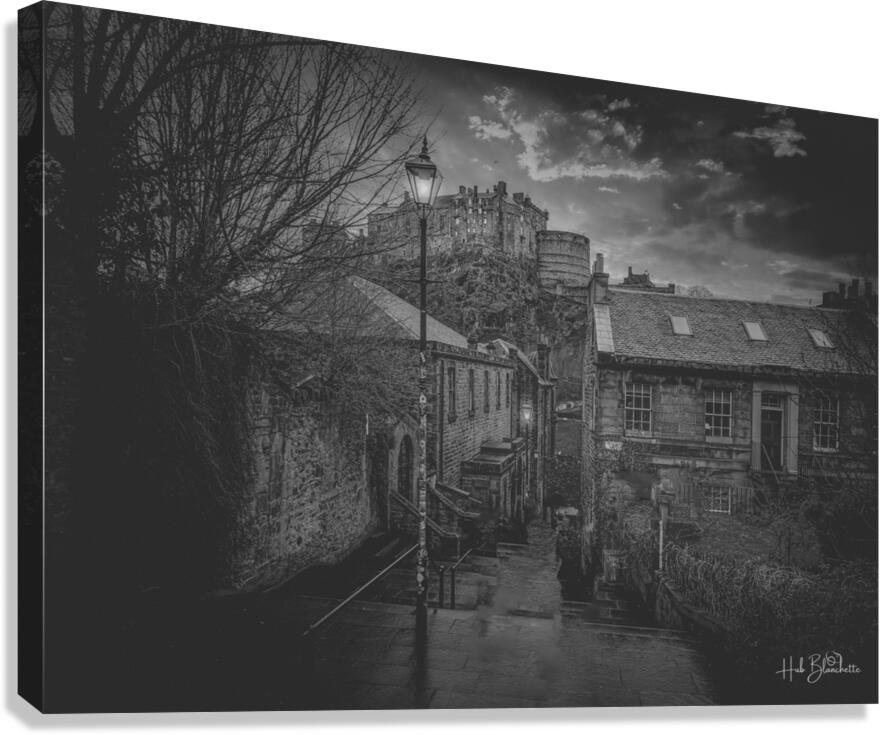 EDINBURGH CASTLE VENNEL STEPS EDINBURGH SCOTLAND UK Canvas Print