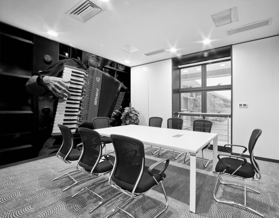 Street Performer Old Quebec City Canada Wall Printing