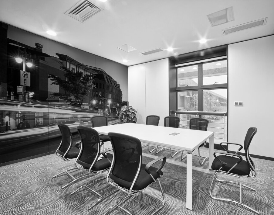 Bus Stop In Old Quebec City Canada Wall Printing